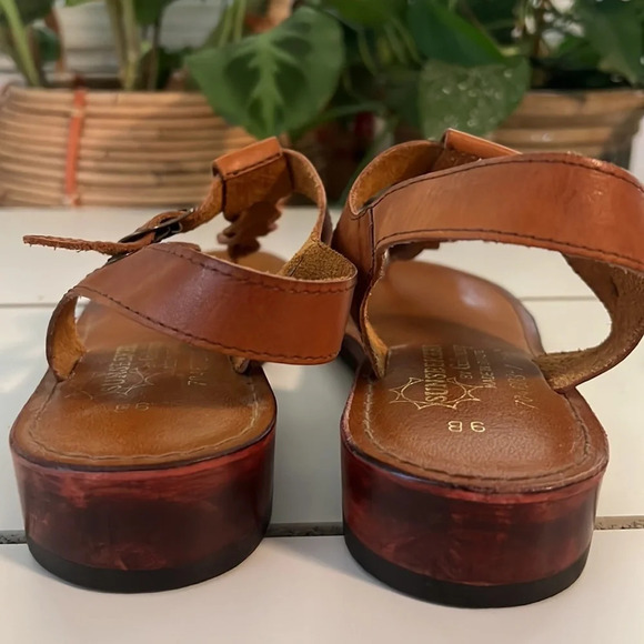 Gallenkamp Vintage Sunseekers . Size 9B - Picture 4 of 7